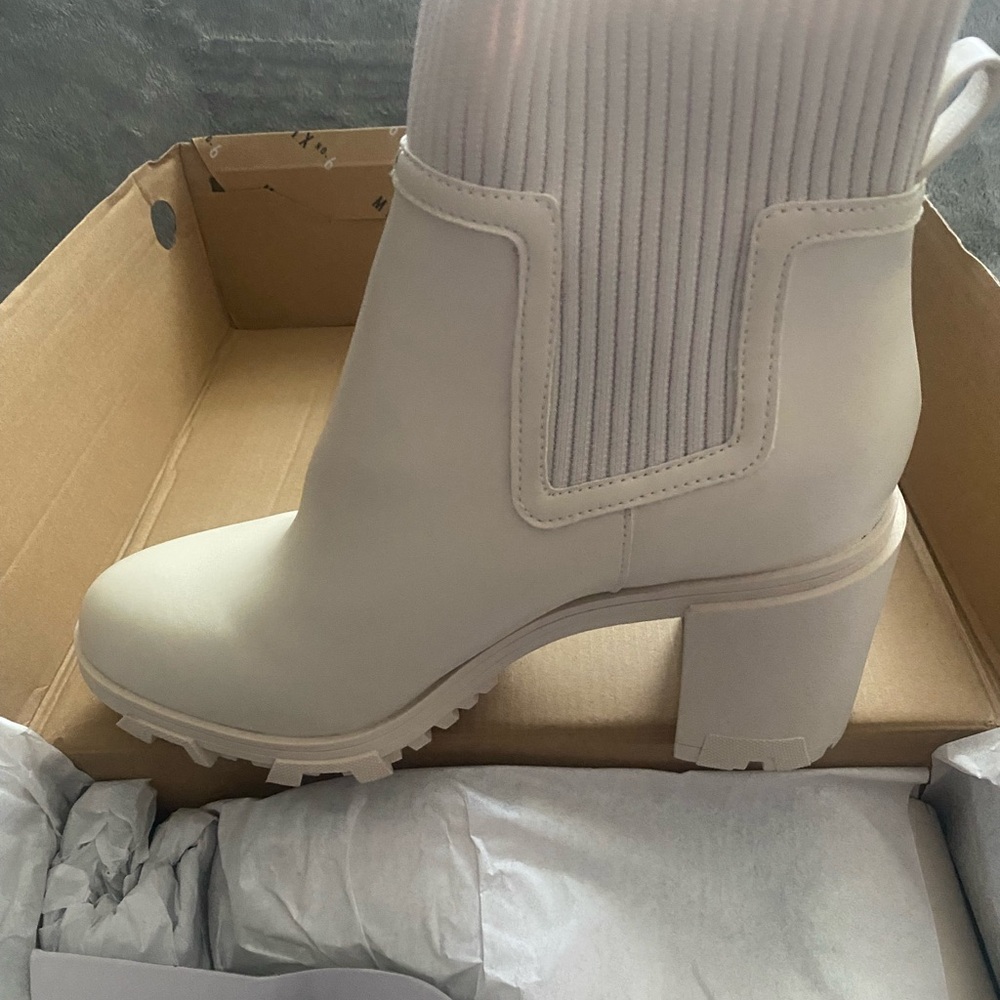 Mix No 6 Elegant Cream Ankle Boots - Picture 4 of 4